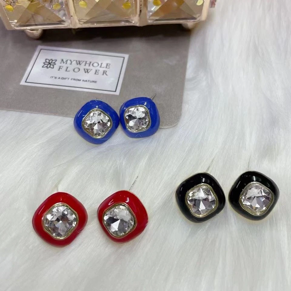 铜合金树脂耳饰 精致百搭菱形耳钉高端大气几何新款耳饰高档国风