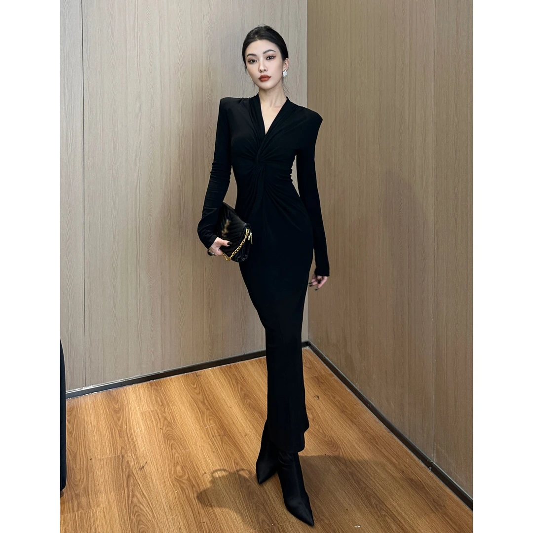 JIJINQI洋气轻奢显瘦连衣裙赫本风气质黑色包臀修身长裙JINQB1224