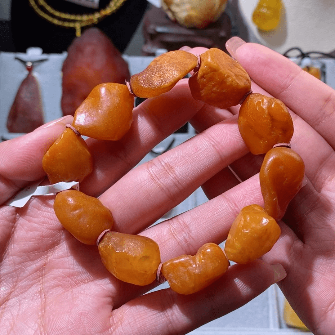 琥珀珠宝奇石未镶嵌