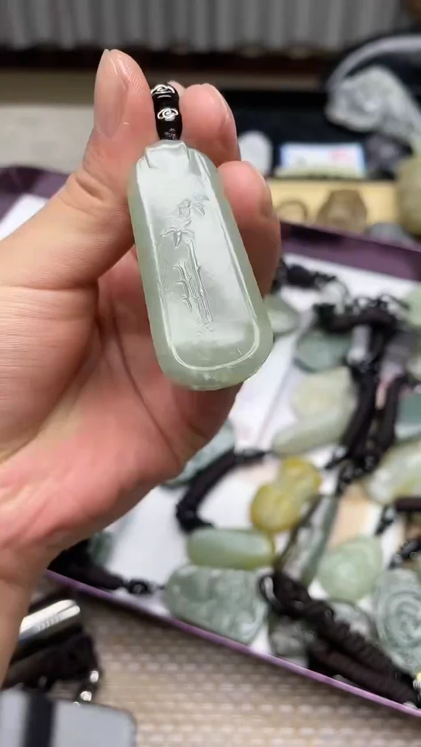 【闪购商品】和田玉挂件未镶嵌A621