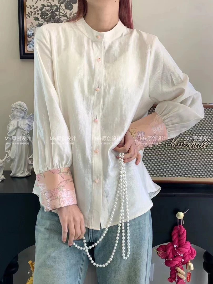 新款袖口拼接粉色珠珠扣衬衫