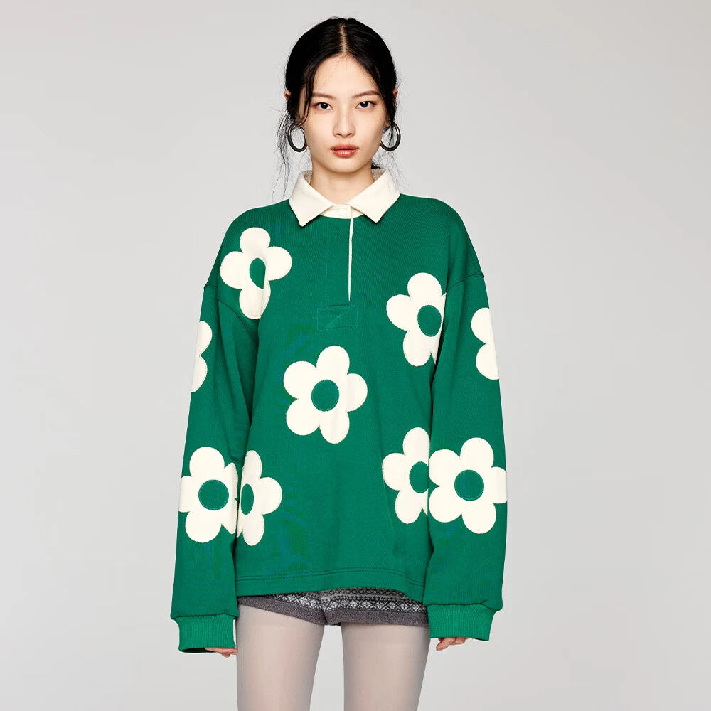 UOOYAA/乌丫「非正式学院」系列撞色花朵贴布时尚休闲长袖卫衣6379