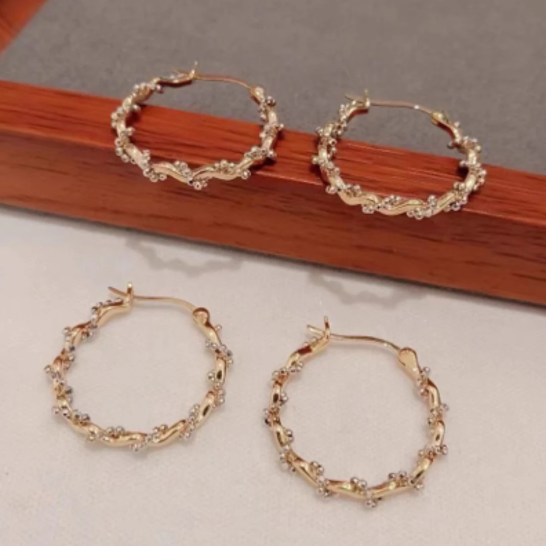 18K金双色藤蔓耳圈优雅精致时尚轻奢简约气质25mm多样发货发一