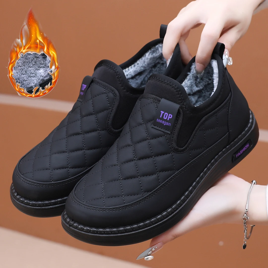 2024新款冬季雪地靴女加绒加厚保暖一脚蹬妈妈鞋防滑平底时尚棉鞋