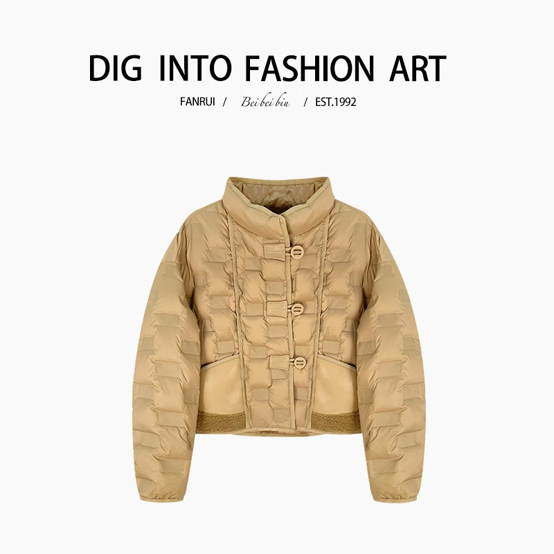 【泛芮】立领格纹设计感短款羽绒服舒适气质外套B11848