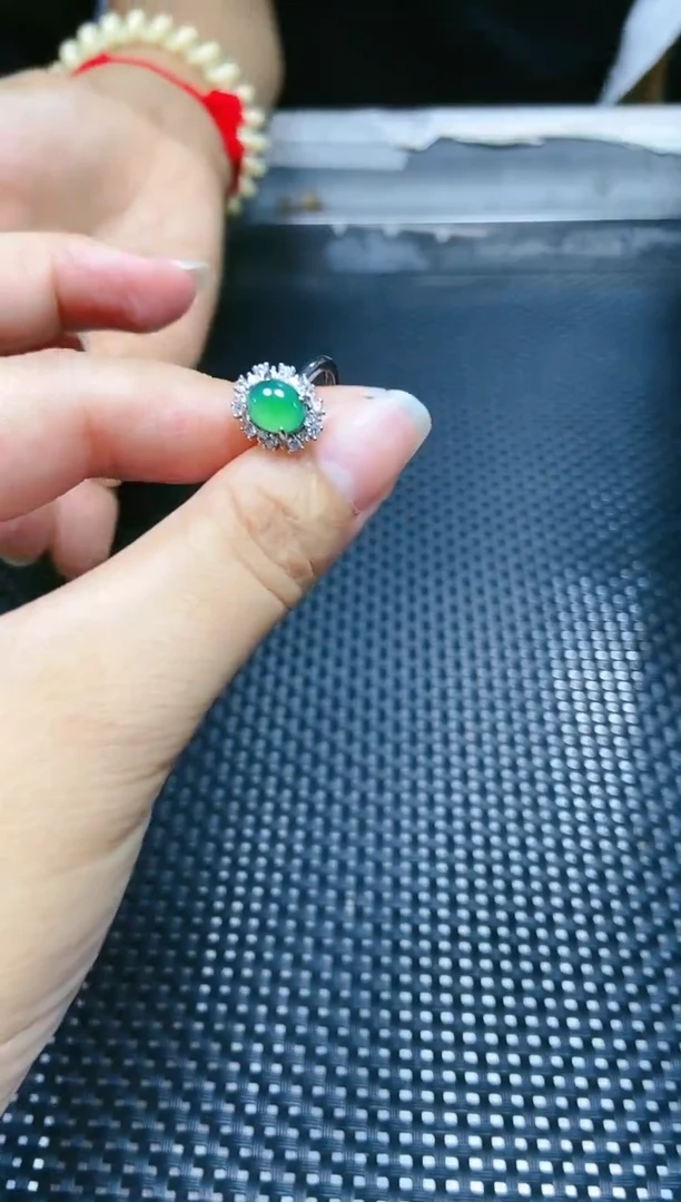 【闪购商品】翡翠戒指未镶嵌11111111
