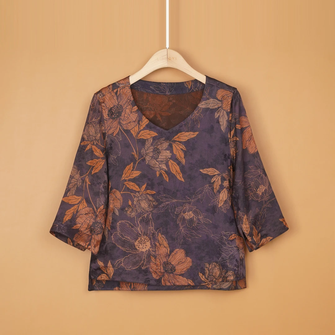 【杨掌柜】香云纱上衣女2025新款双面提花中式复古短款V领小衫E6096