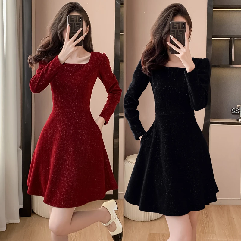 大码赫本风法式黑色方领秋冬有口袋连衣裙 9937