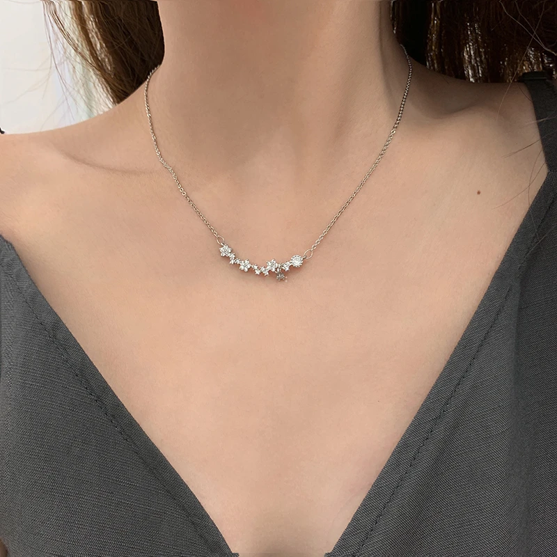 铜合金项链 choker 小花项链ins小众气质高级感精致配饰锁骨链女