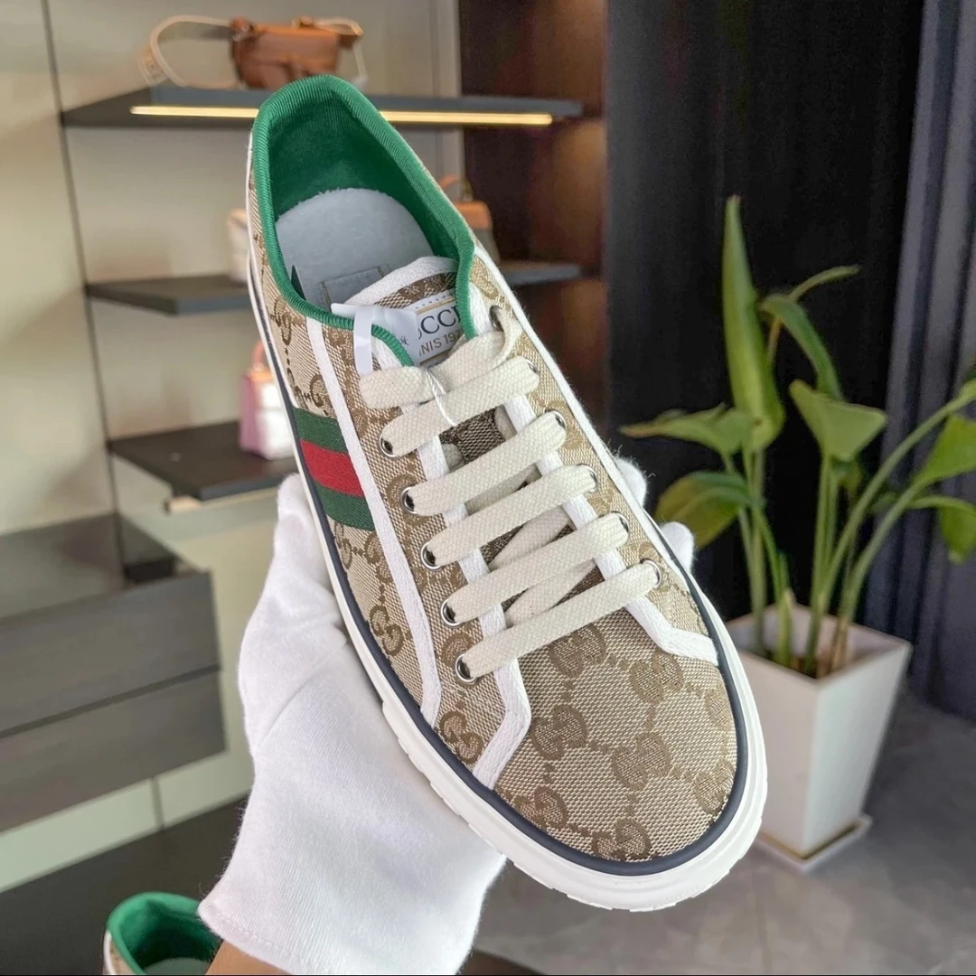 全新未使用 GUCCI/古驰 古驰 GUCCI 经典乌木色1977板鞋 满印