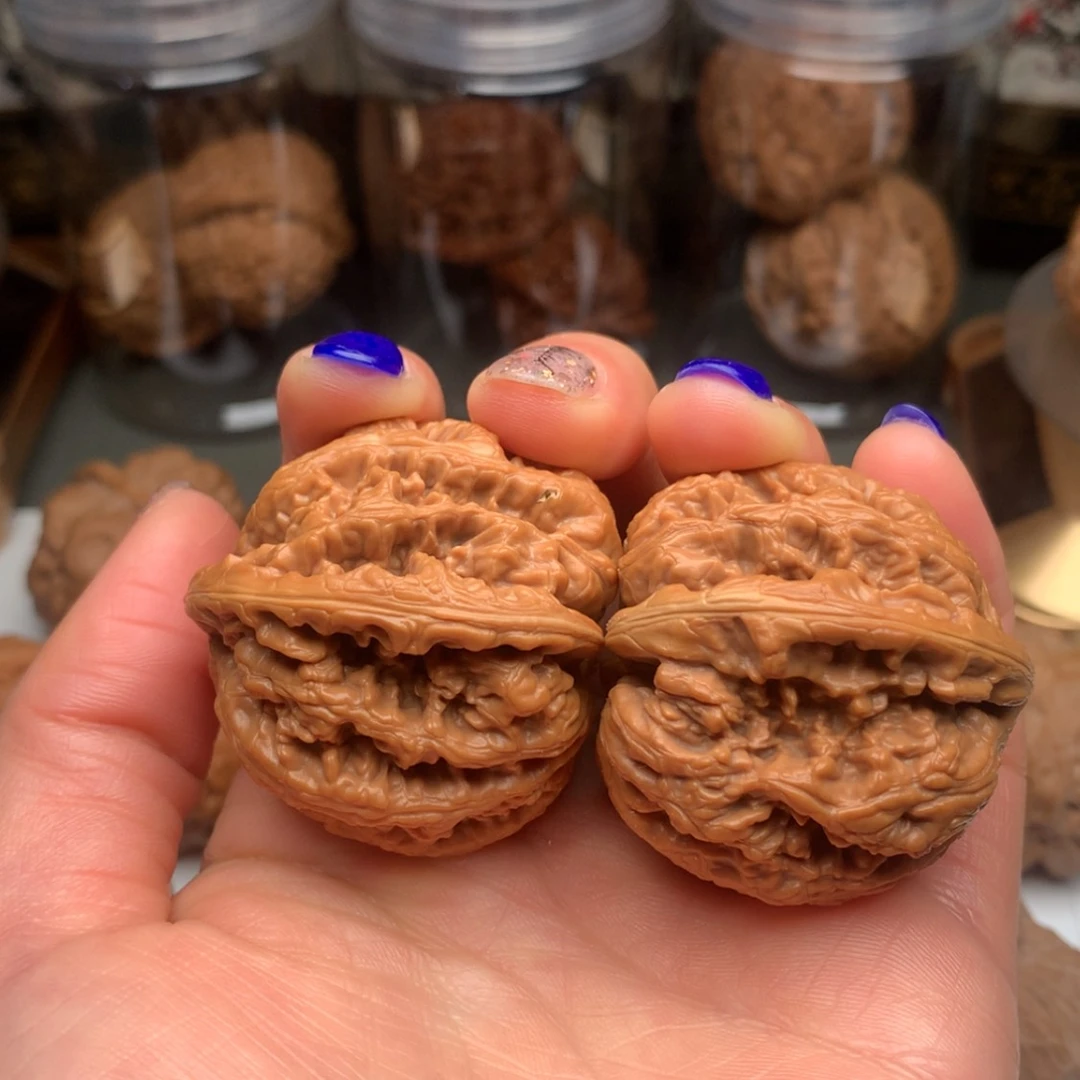 【闪购商品】文玩核桃吊坠恬**吖