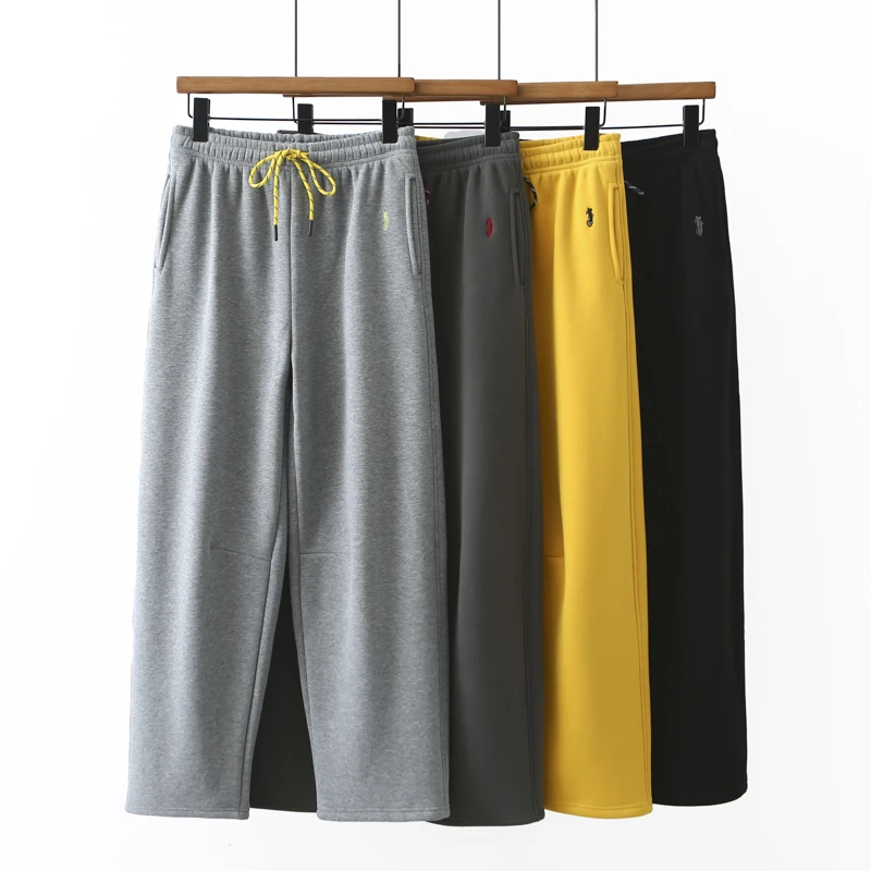 卡洛町大码女装120-200斤冬季新款时尚加绒加厚保暖绣标直筒裤491