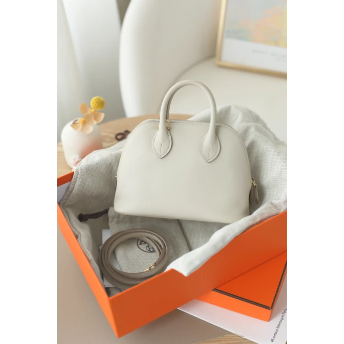 全新未使用 Hermes/爱马仕 Mini Bolide18 u刻EV皮冰川白金扣时尚