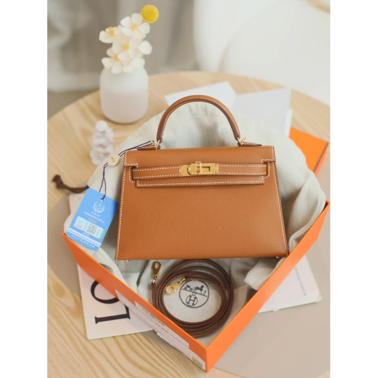 全新未使用 Hermes/爱马仕 minikelly二代18 W刻 EP皮金棕金扣