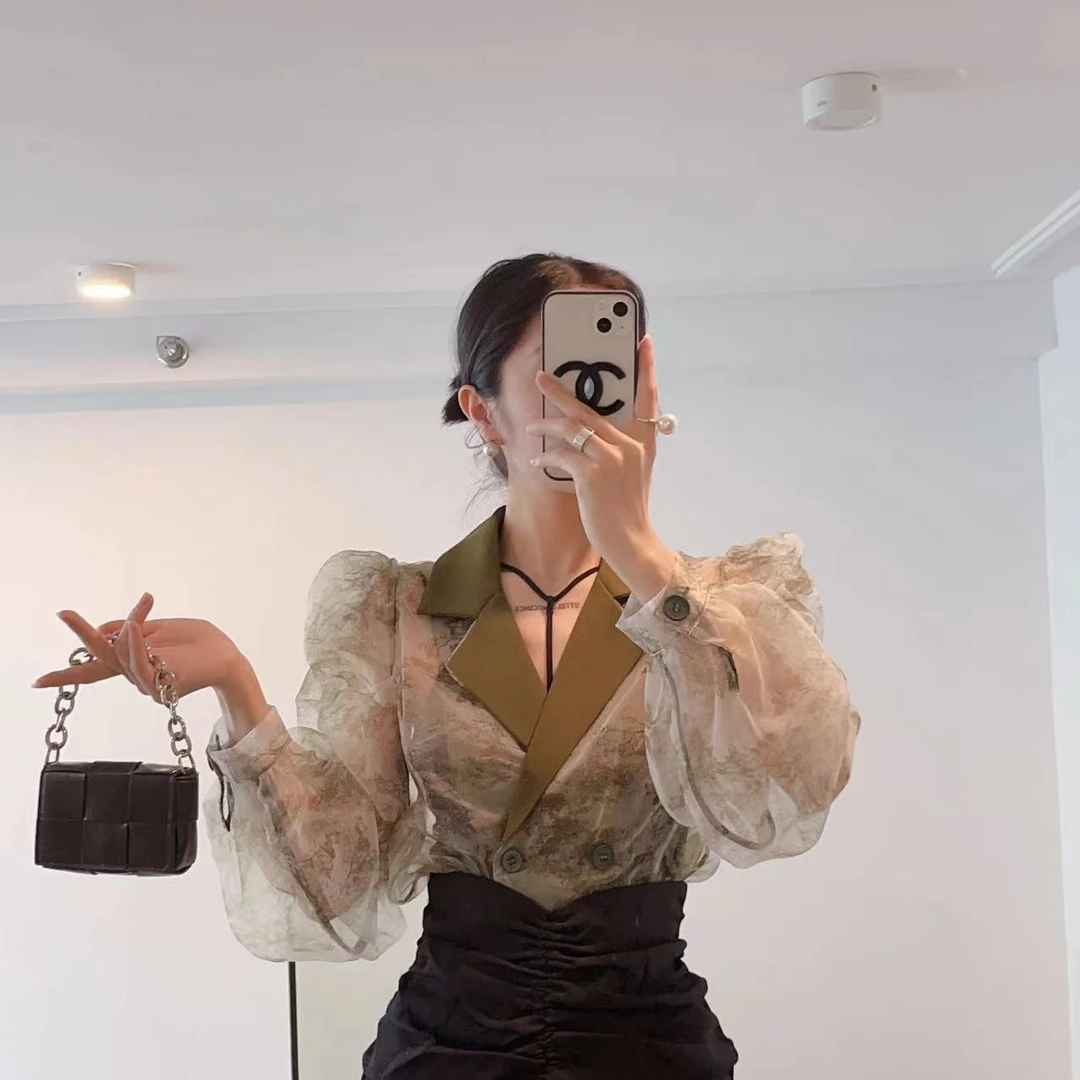 （甜九家）2023秋季新款国风水墨西装领泡泡袖气质修身衬衫