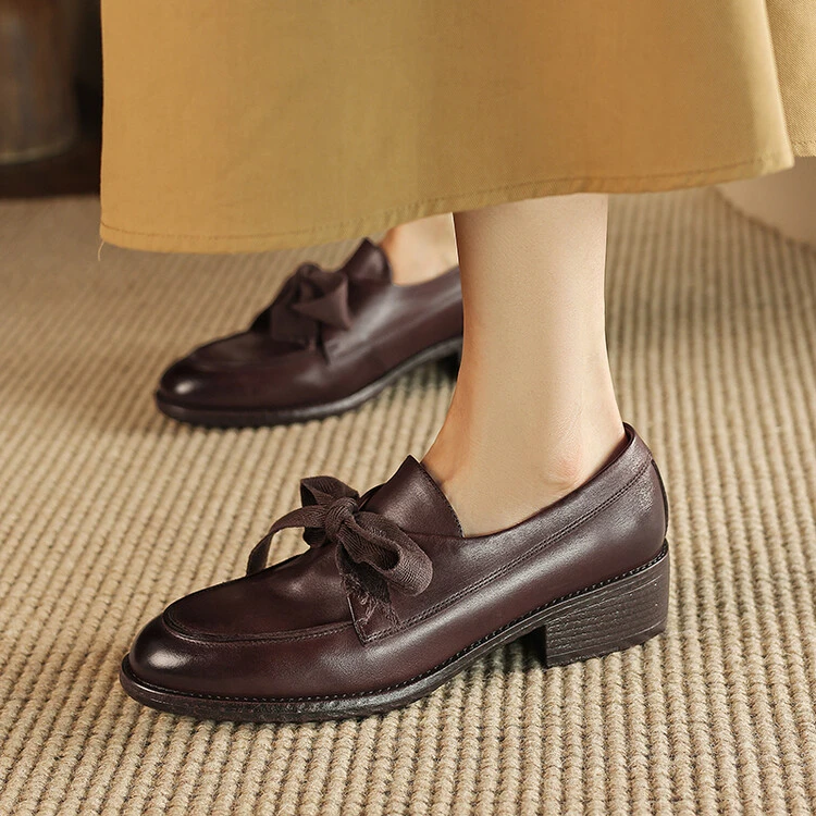 跟高4cm 英伦复古蝴蝶结乐福鞋秋季通勤休闲舒适软底时尚百搭单鞋