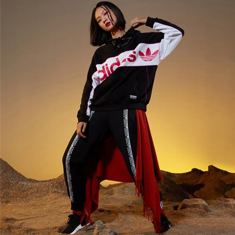 Adidas/阿迪达斯 三叶草女运动裤串标休闲收口小脚长裤 FM4385