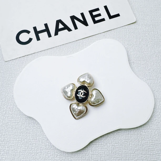 95新 Chanel/香奈儿 柚礼中古/香奈儿珍珠四叶草胸针jxp