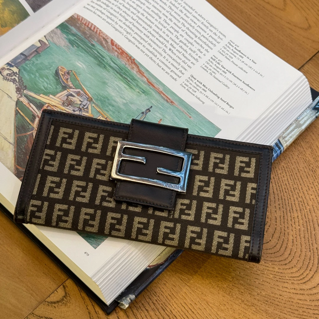 95新 FENDI/芬迪 vintage 老花两折钱包 /H0010286