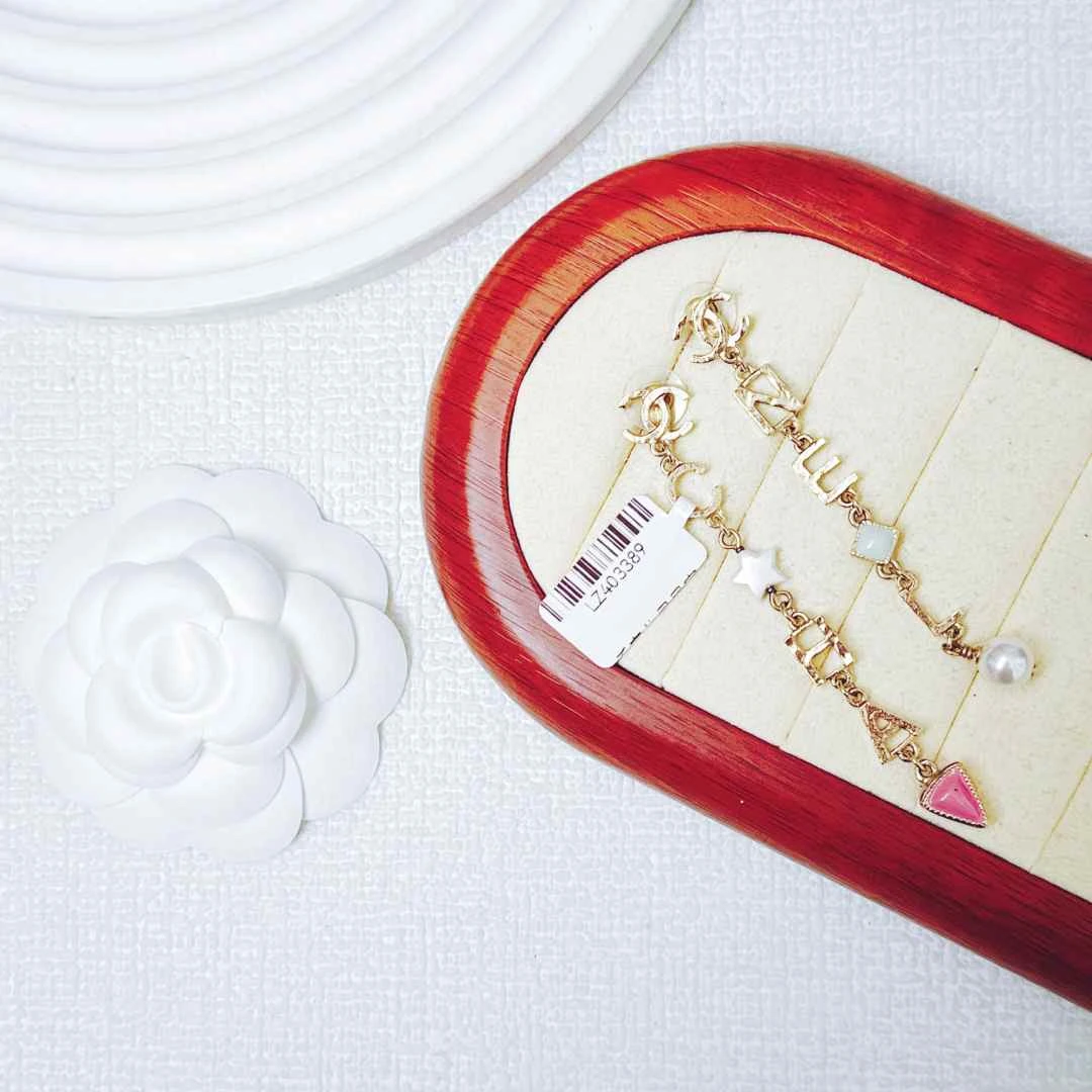 95新 Chanel/香奈儿 柚礼中古/香奈儿字母耳钉lz403389lz504067