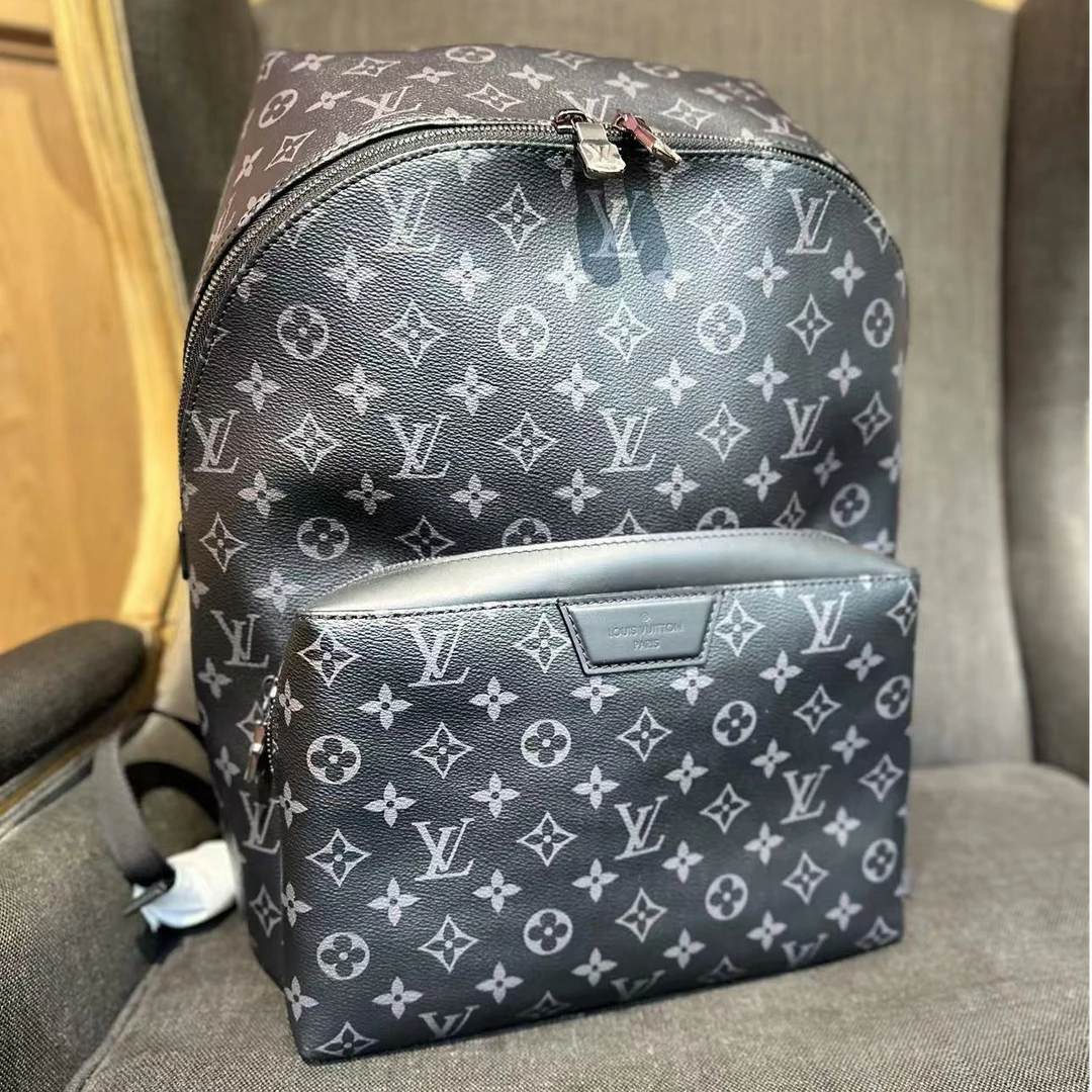 95新 LV LV 黑色老花双肩包 芯片款 /H0010188