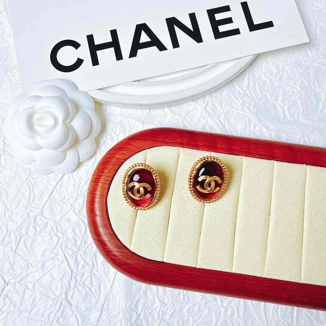 95新 Chanel/香奈儿 柚礼中古/香奈儿红琉璃椭圆耳夹LZ411638