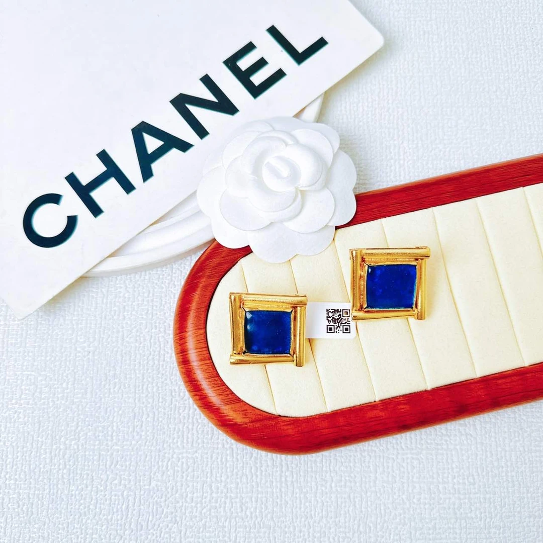 95新 Chanel/香奈儿 柚礼中古/香奈儿蓝琉璃素金矩形耳夹CG409049