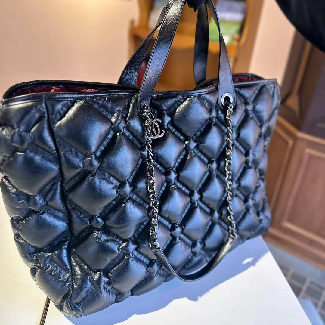 95新 Chanel/香奈儿 黑银泡芙大号托特/H0008199
