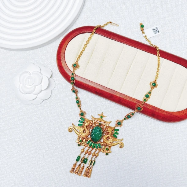 95新  柚礼中古/AL玉雕飞龙雕花项链LZ402850