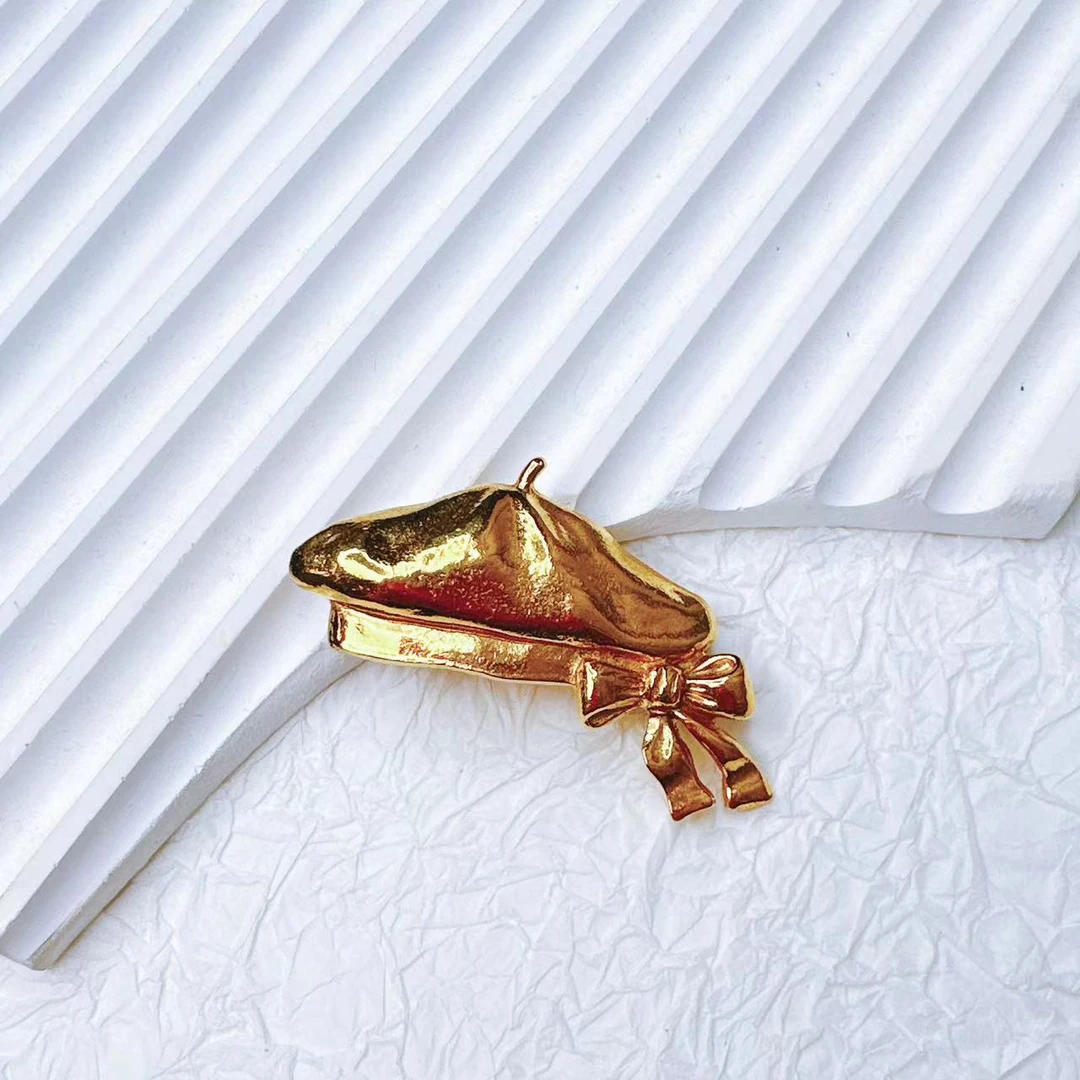 95新 Chanel/香奈儿 柚礼中古/蝴蝶贝雷帽胸针lz401021，LZ406061