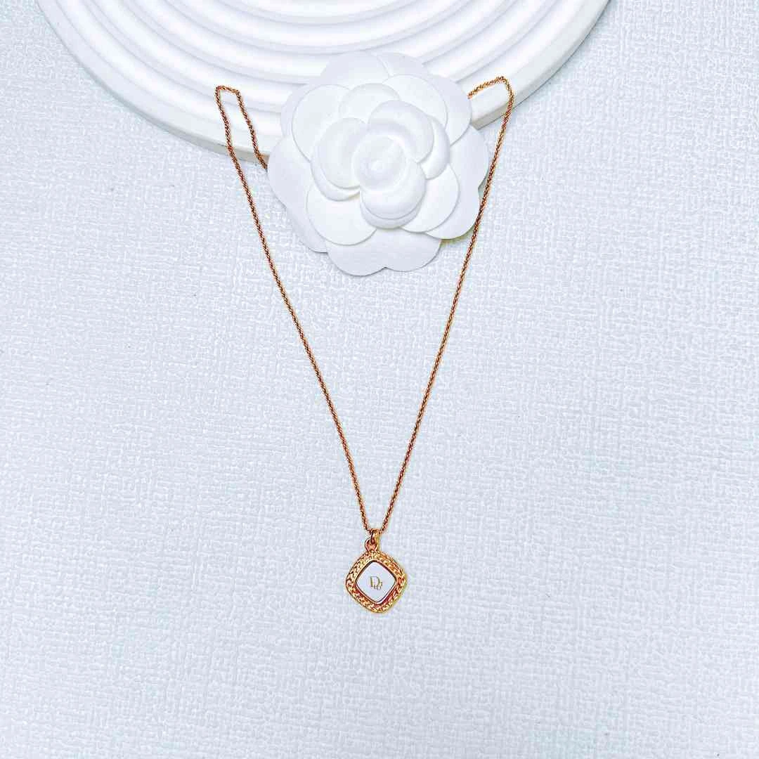 95新 DIOR/迪奥 柚礼中古/迪奥白色菱形项链lz411486