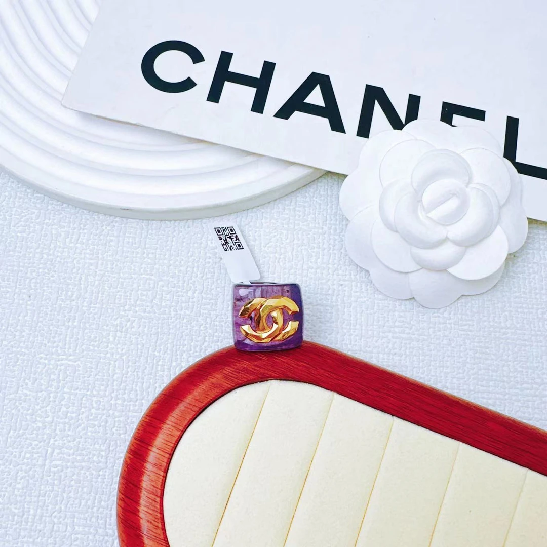 95新 Chanel/香奈儿 柚礼中古/香奈儿亚克力紫色戒指LZ410415