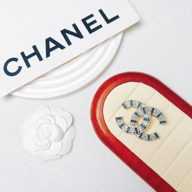95新 Chanel/香奈儿 柚礼中古/香奈儿蓝色莱茵石双C胸针lz410960