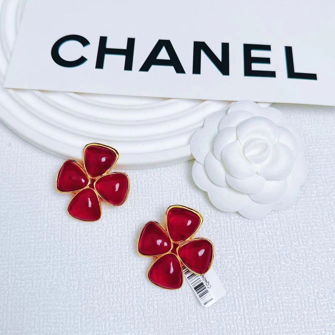 95新 Chanel/香奈儿 柚礼中古/香奈儿红琉璃四叶草耳夹cq404042