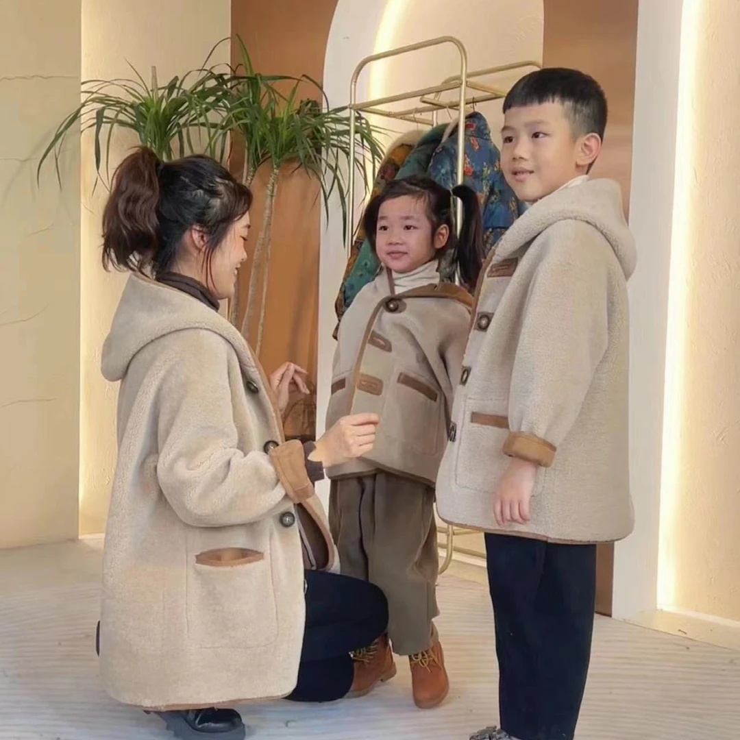 周周跟妹妹 两面穿羊毛精品大衣 56 2205