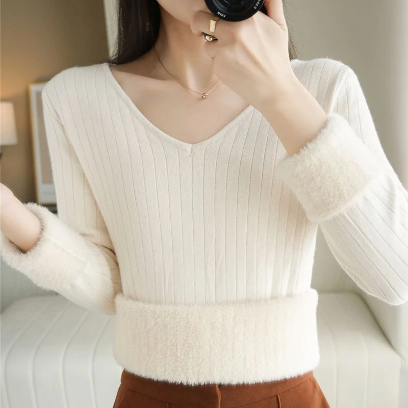 秋冬新款V领长袖打底针织衫套头加绒毛衣修身保暖一体绒百搭上衣