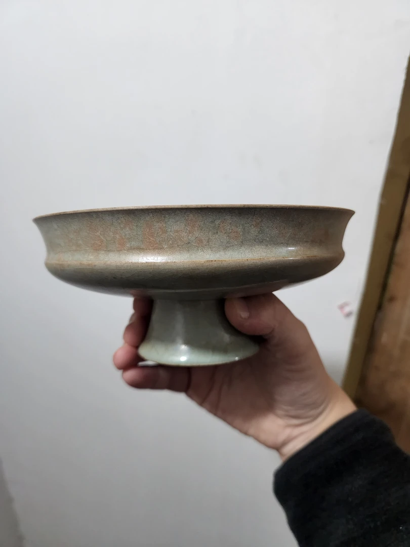 汝窑生坑薄胎冰片高足盘