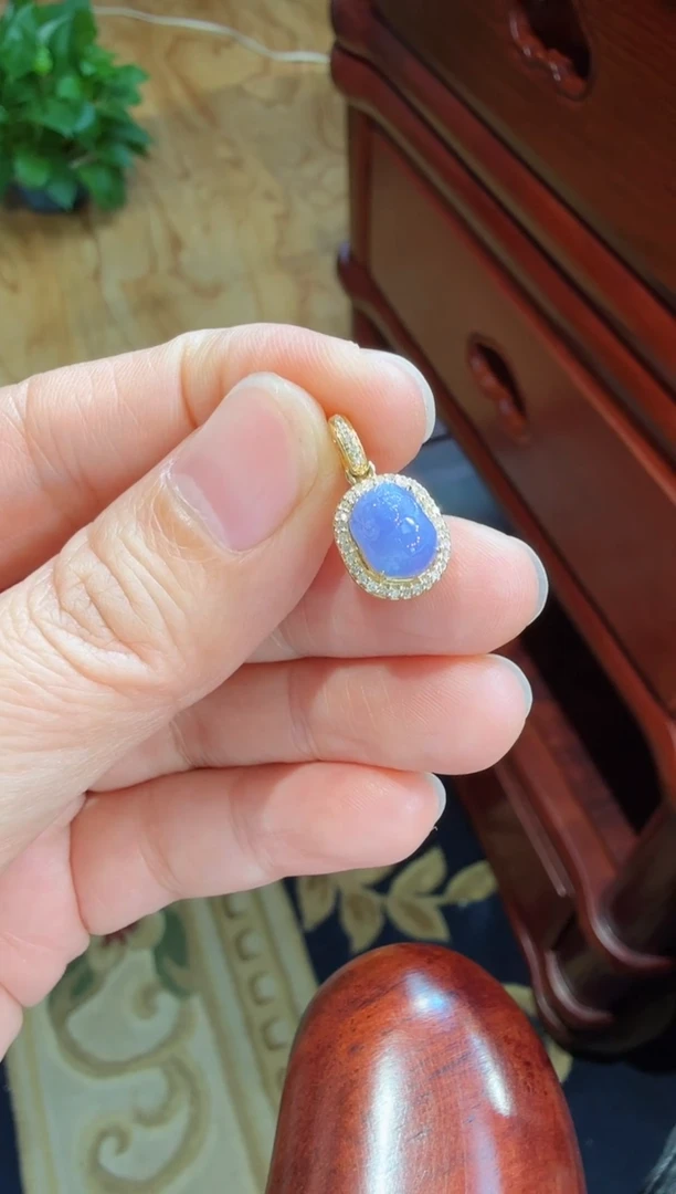【闪购商品】翡翠吊坠(不含链)18K金镶嵌翡翠 吊坠