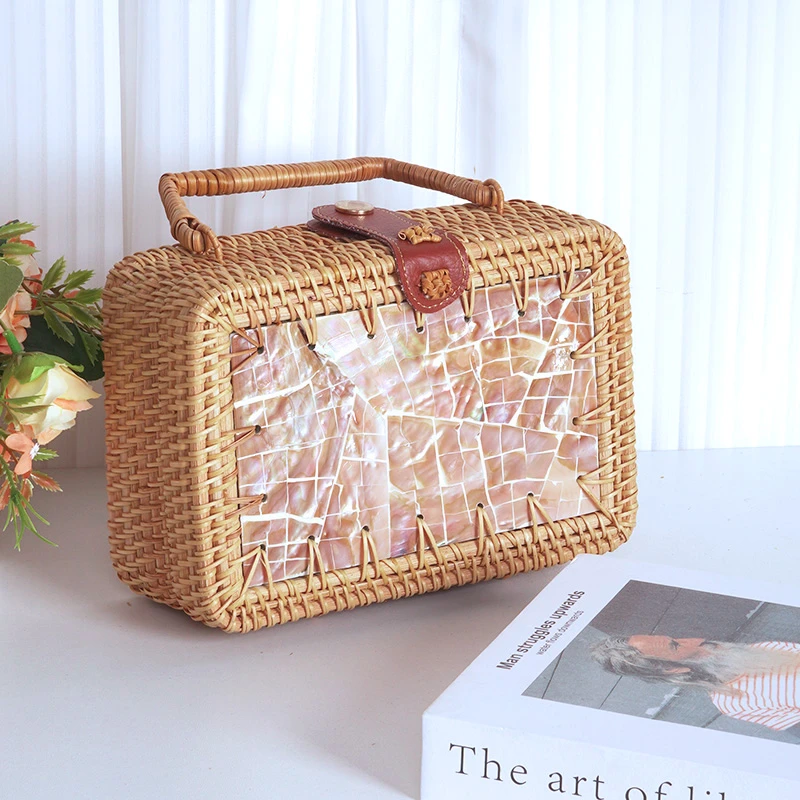 A52卡其斑斓贝壳手提包单肩包斜挎包手工秋藤编织小方包19*13*7cm