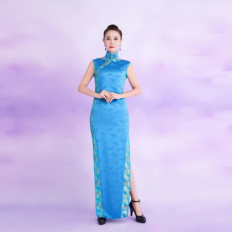 李月英定制蓝色真丝缎面拼接定制不退换可以修改（赠送69元耳环）