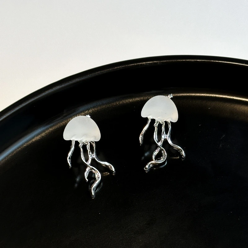 合金耳饰 韩版东大门超仙简约深海水母磨砂时尚甜酷小众个性耳钉