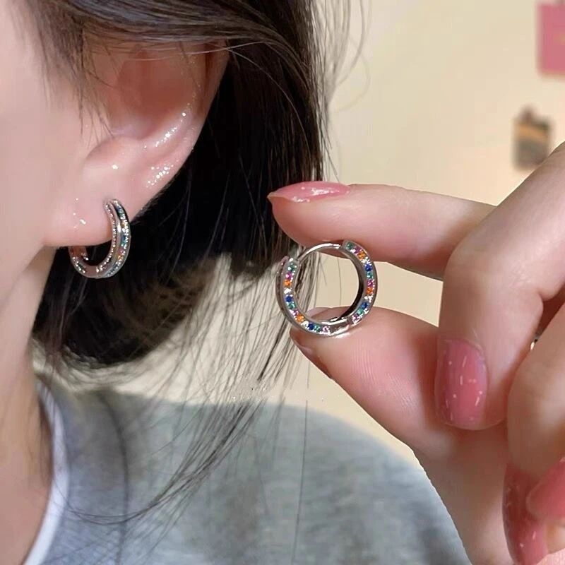 七彩锆石个性耳环女2023年新款潮轻奢小众高级感耳圈情侣百搭耳饰
