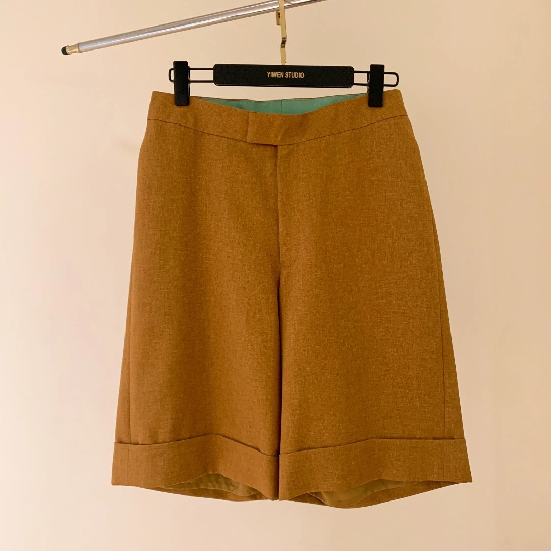 Yiwen Studio设计师原创复古英伦五分裤商务休闲纯色秋季显瘦时尚