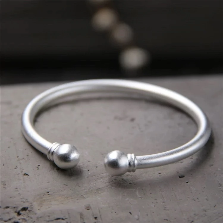 925银手镯 S925纯银秋冬新款经典时尚基础百搭古法圆珠镯手镯