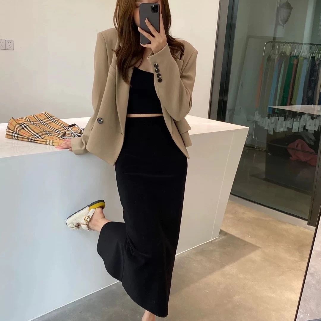 （碧荷家）黑色直筒半身裙女秋冬新款高腰显瘦薄绒后开叉一步裙2425