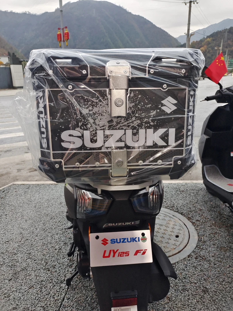 铃木UY125铝合金后尾箱