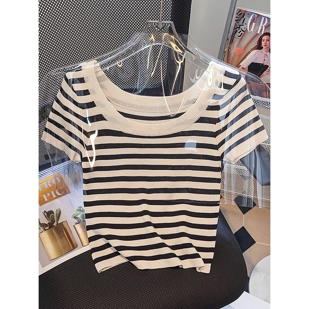 大码露锁骨U领短袖冰丝针织衫2025夏季胖妹妹修身时尚条纹T恤上衣