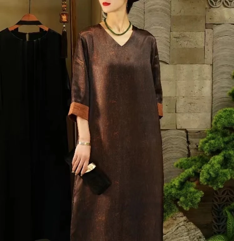 倾城新款重工V领气质显瘦国风连衣裙