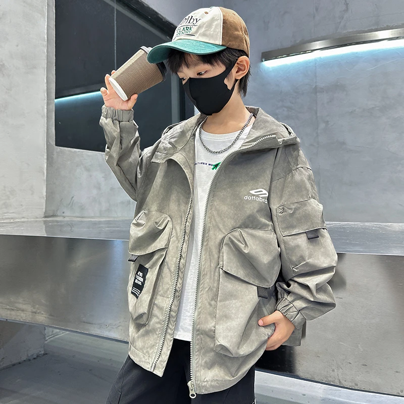 男童秋装外套春秋款2025新款风衣中大儿童装秋季连帽上衣