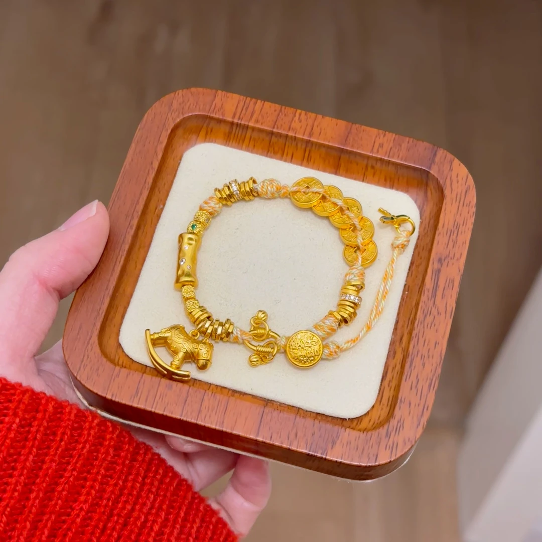铜合金珐琅手链 秋冬新款武帝钱木马盘缠硕果累累手链